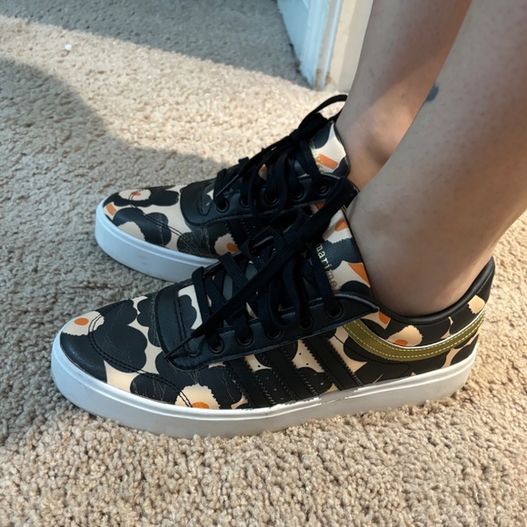 Adidas Marimekko Bryony Sneakers Shoe Floral Black Gold GW2264 Women's Size 7.5 - Picture 4 of 11